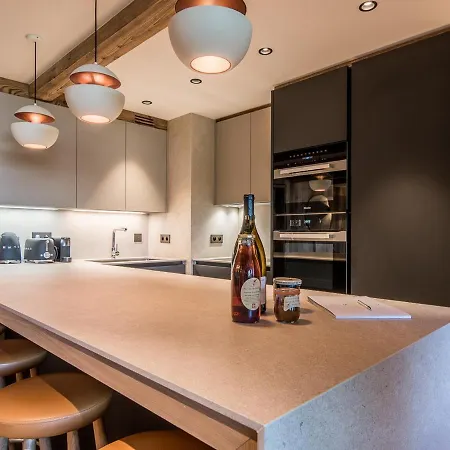 Luxueux Avec Spa, Parking & Wi-fi A Meribel - Fr-1-613-60 Les Allues