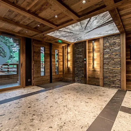 Luxueux Avec Spa, Parking & Wi-fi A Meribel - Fr-1-613-60 *